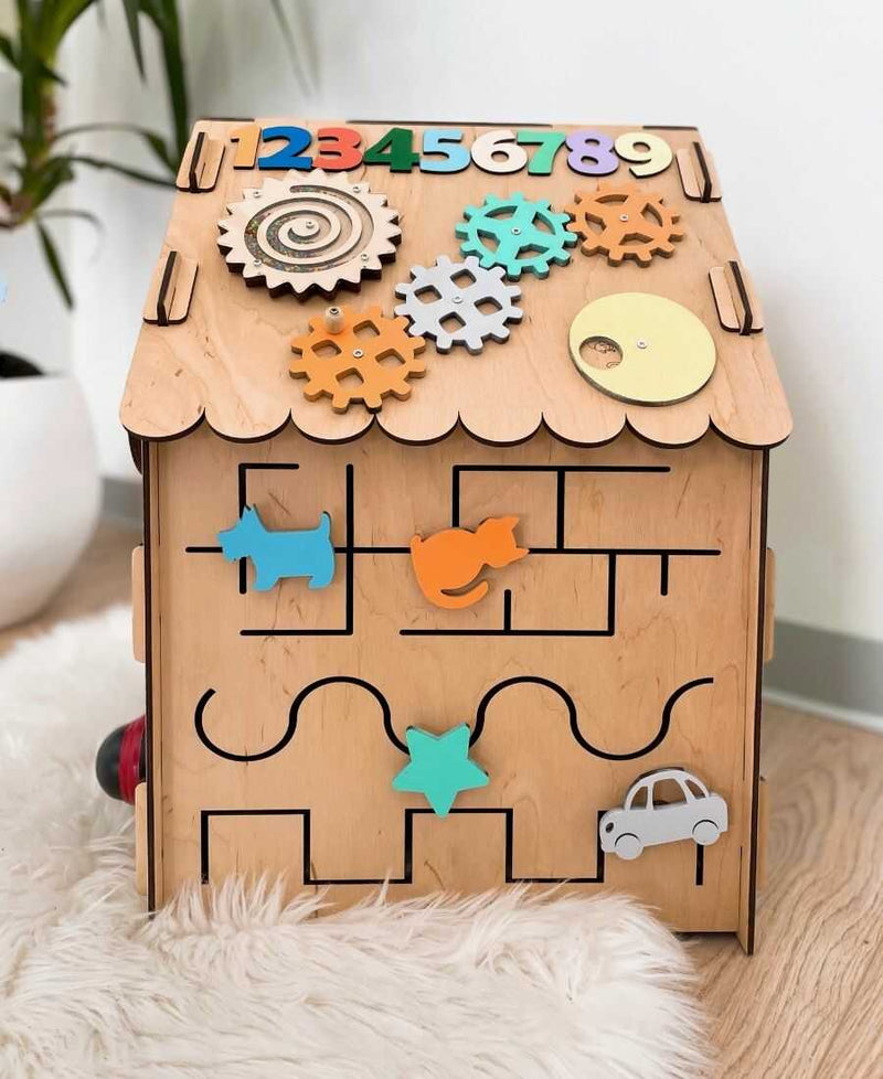 Mini Busy House