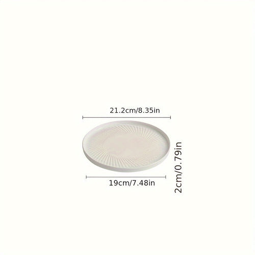 Luxurious Round Ceramic Dinner Plates for Gourmet Dining